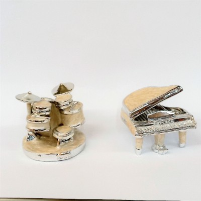 16 strumenti musicali carezze