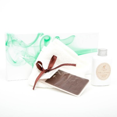 confezione regalo
lavetta + tavoletta profumata sandalo nobile + profumo concentrato per lavatrice cotone wash