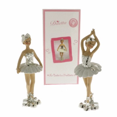 diletta ballerina in piedi