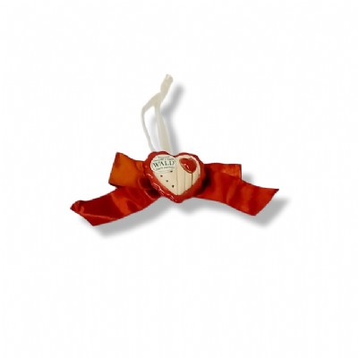 fiocco in raso con cuore in ceramica